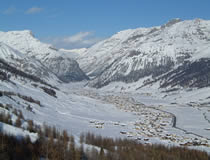 Panorama di Livigno innevato